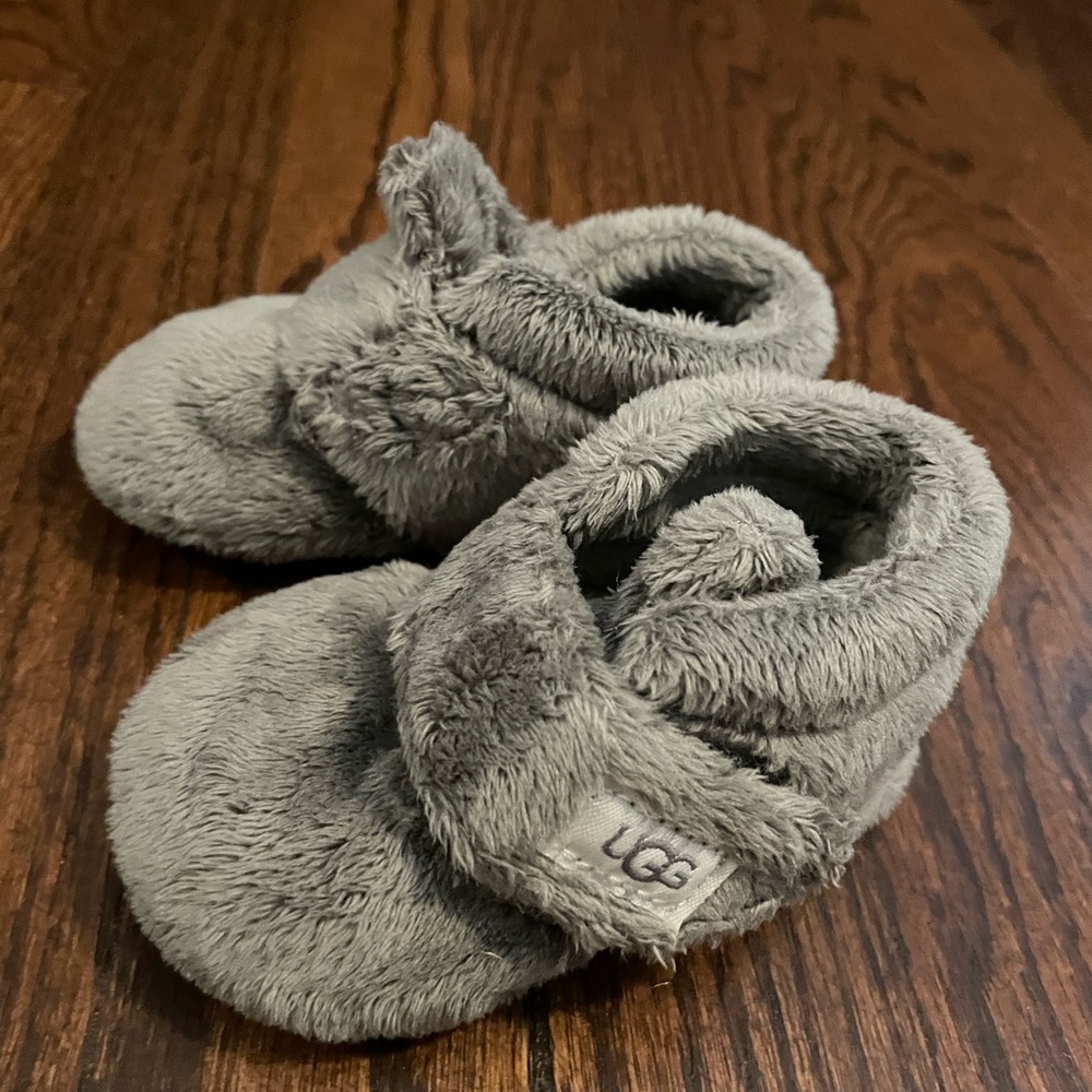Ugg baby booties